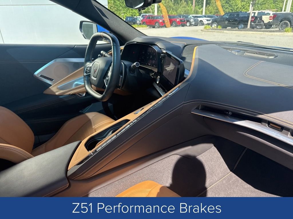 Used 2021 Chevrolet Corvette Stingray Preferred Cpe w/ Z51 Performance Package image 28