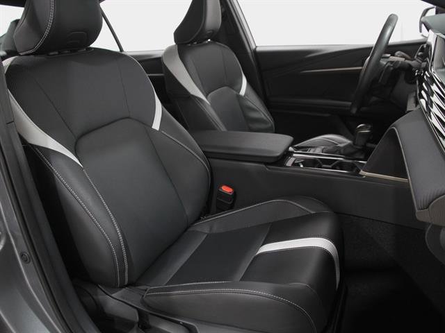 Used 2025 Toyota Camry SE image 17