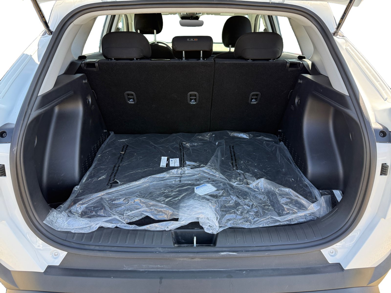 Certified 2026 Hyundai Kona SE FWD image 17