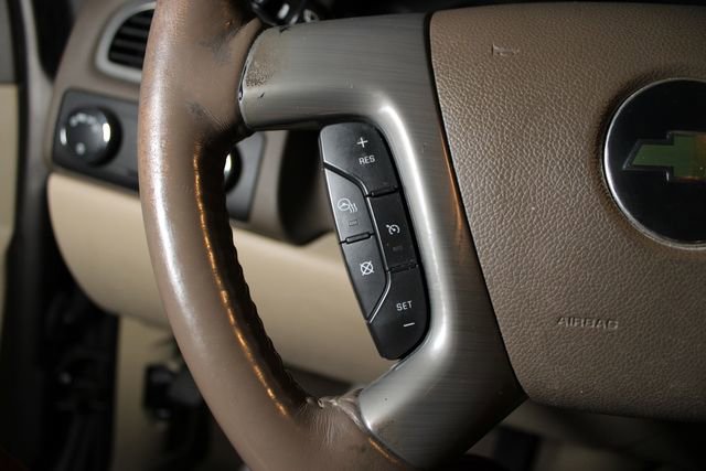 Used 2013 Chevrolet Tahoe LTZ AWD/4WD image 10
