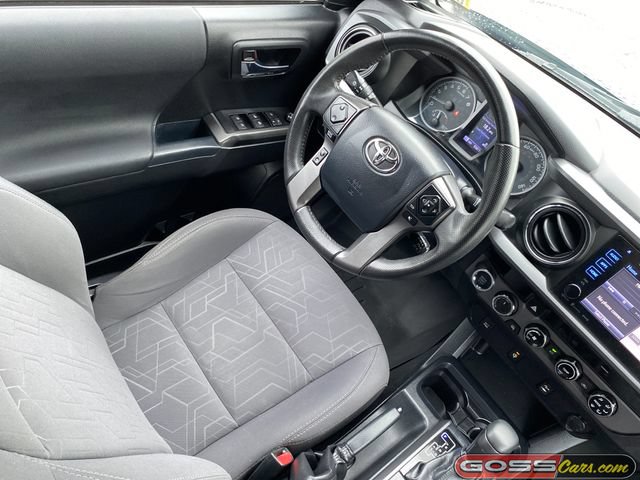 Used 2017 Toyota Tacoma TRD Sport w/ Tow Package (A/T) AWD/4WD image 20