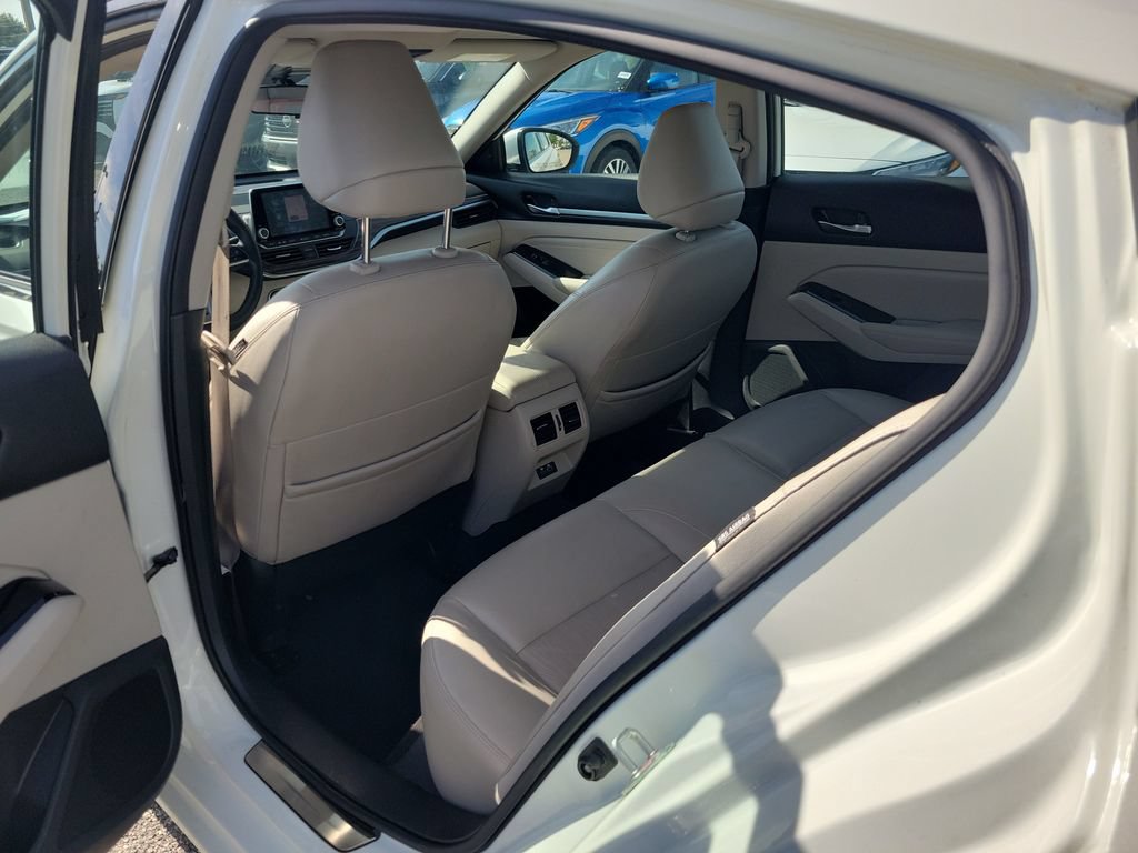 Certified 2022 Nissan Altima 2.5 SL FWD image 9