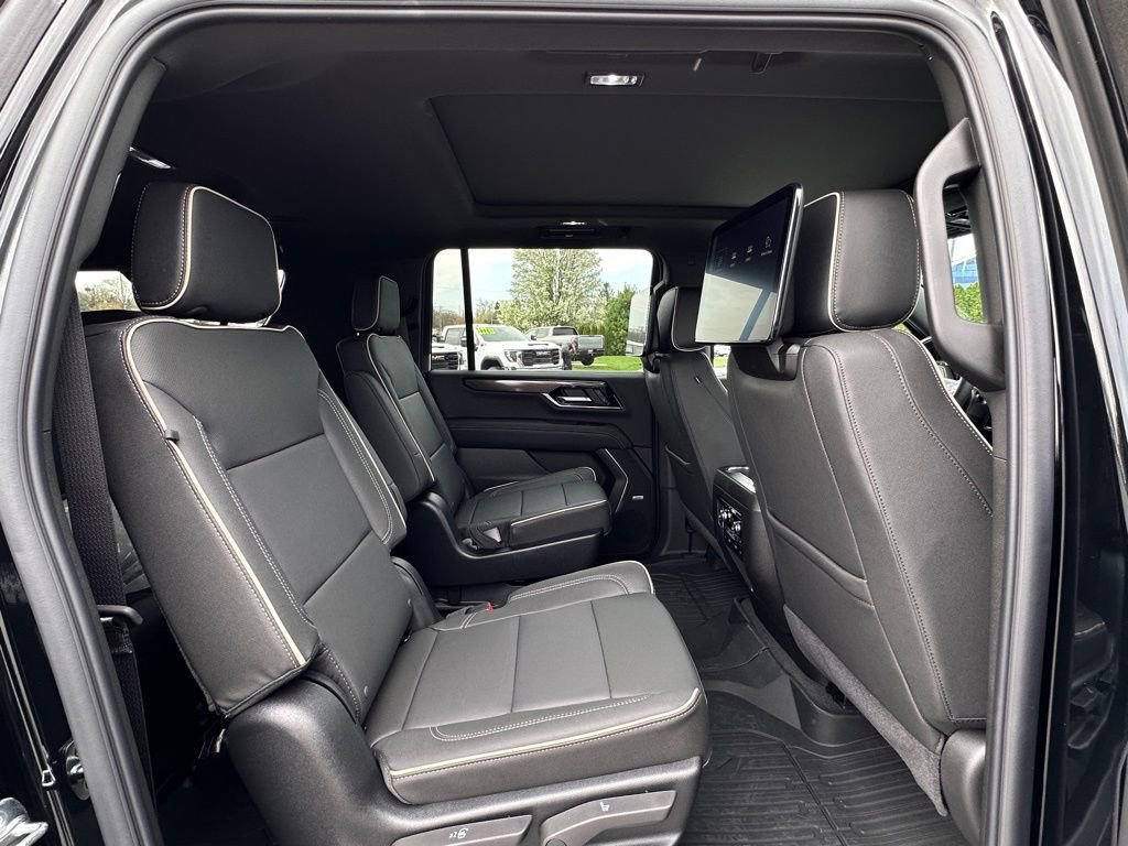 New 2026 GMC Yukon XL Elevation w/ Elevation Premium Package AWD/4WD image 14