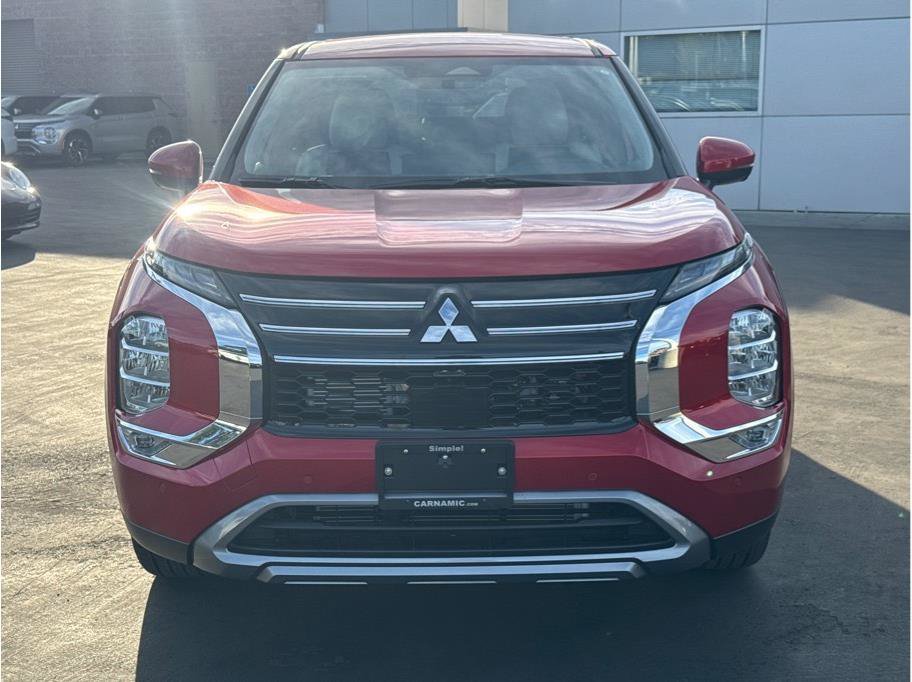 New 2026 Mitsubishi Outlander SE FWD image 9