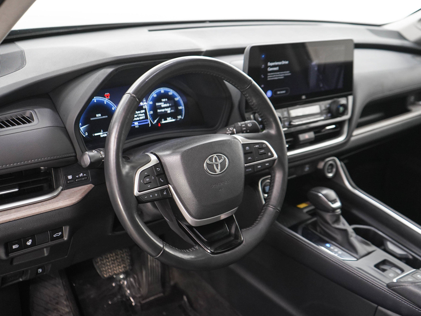 Used 2024 Toyota Grand Highlander AWD image 21