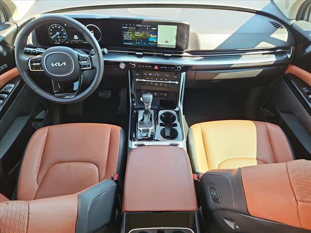 Used 2023 Kia Carnival SX Prestige FWD image 20