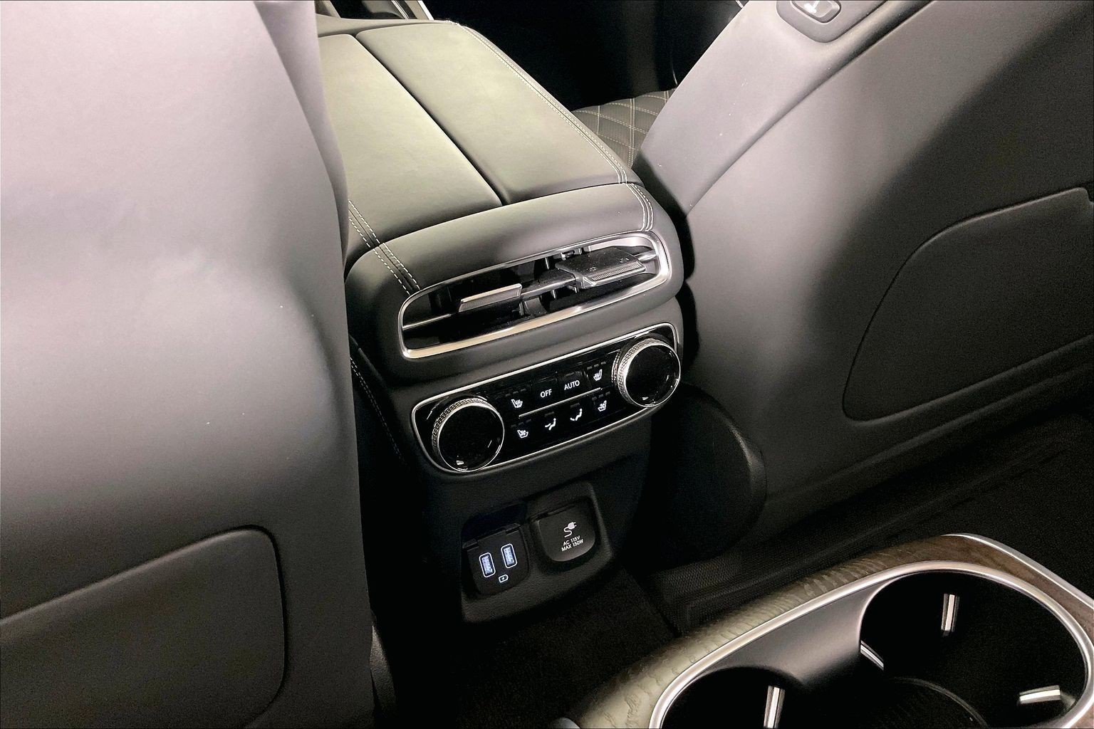Used 2024 Genesis GV80 3.5T Prestige Signature AWD/4WD image 34