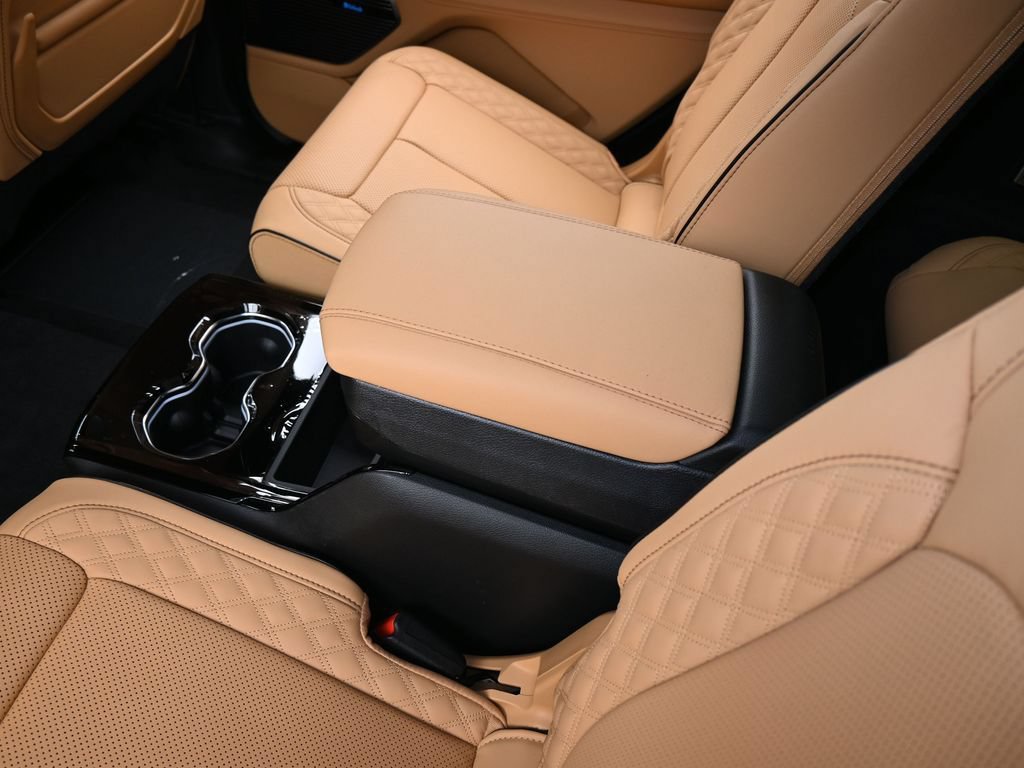 New 2025 Jeep Grand Cherokee L Summit AWD/4WD image 48