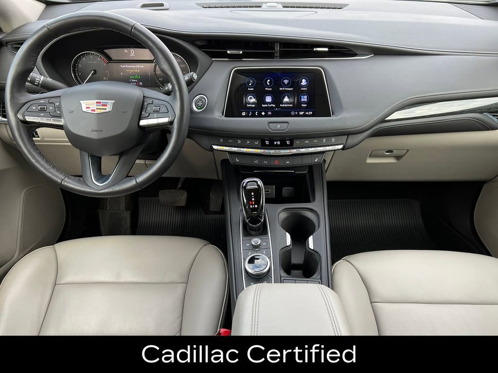 Certified 2022 Cadillac XT4 Premium Luxury w/ Enhanced Visibility Package image 3