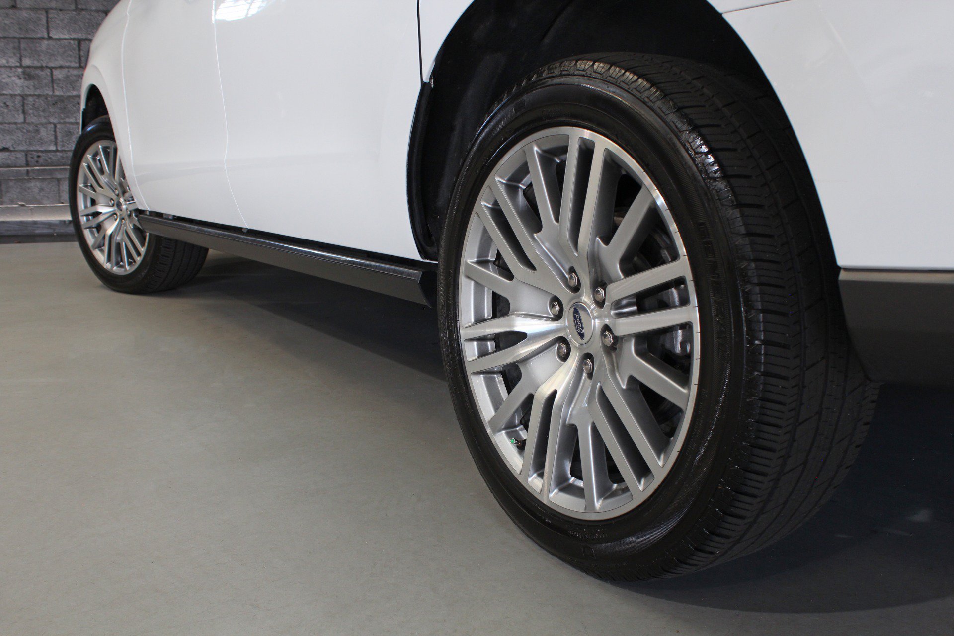 Used 2023 Ford Expedition Max Limited AWD/4WD image 19