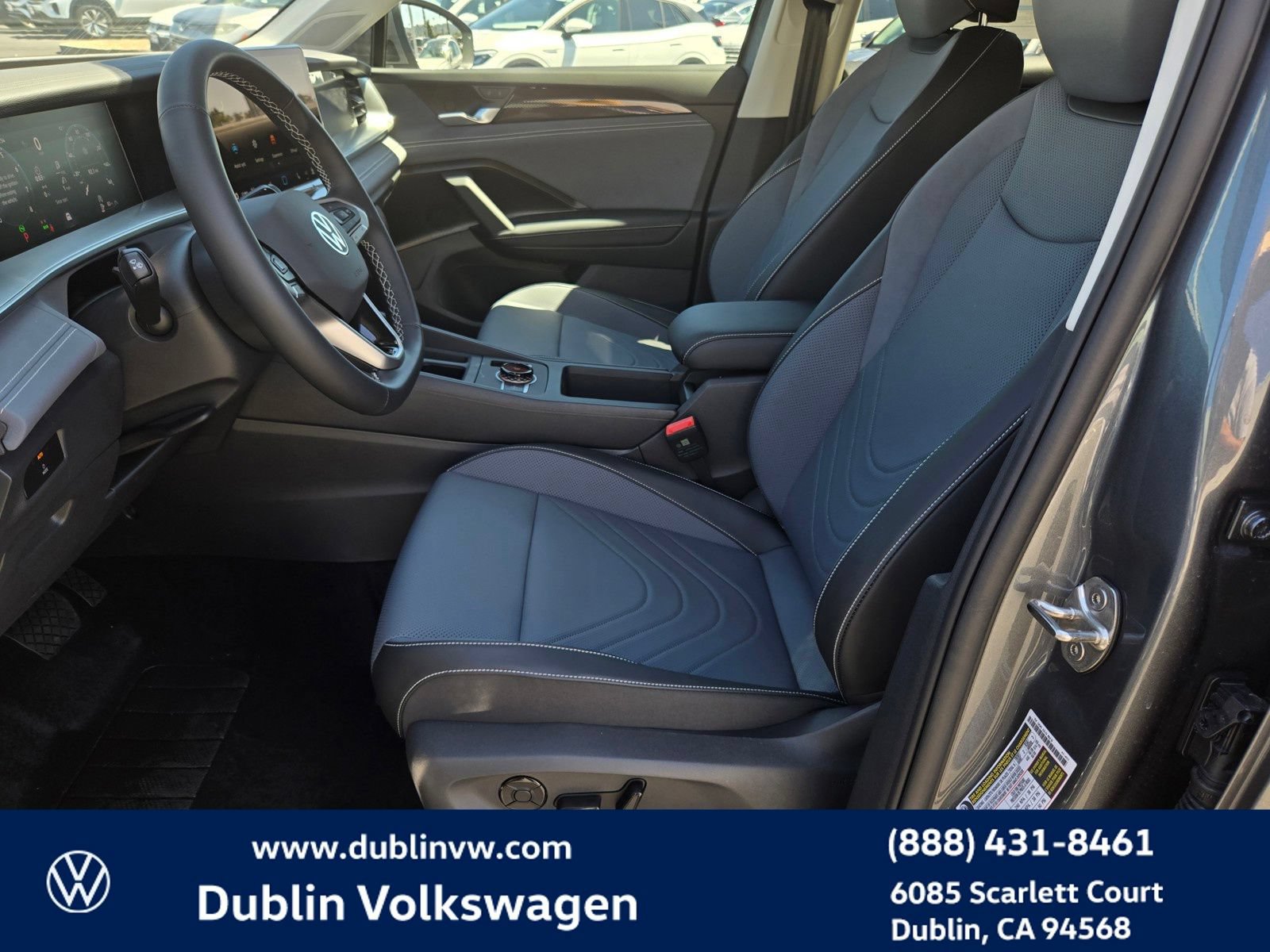 New 2026 Volkswagen Tiguan SE AWD/4WD image 15