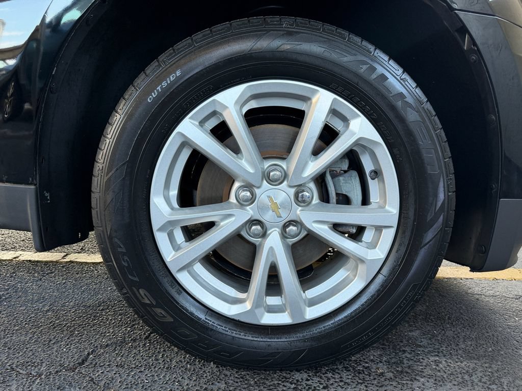 Used 2017 Chevrolet Equinox LS AWD/4WD image 47