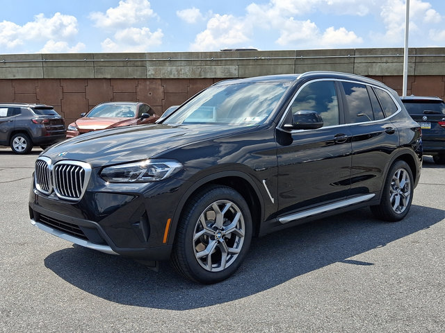Certified 2023 BMW X3 xDrive30i w/ Premium Package AWD/4WD image 3
