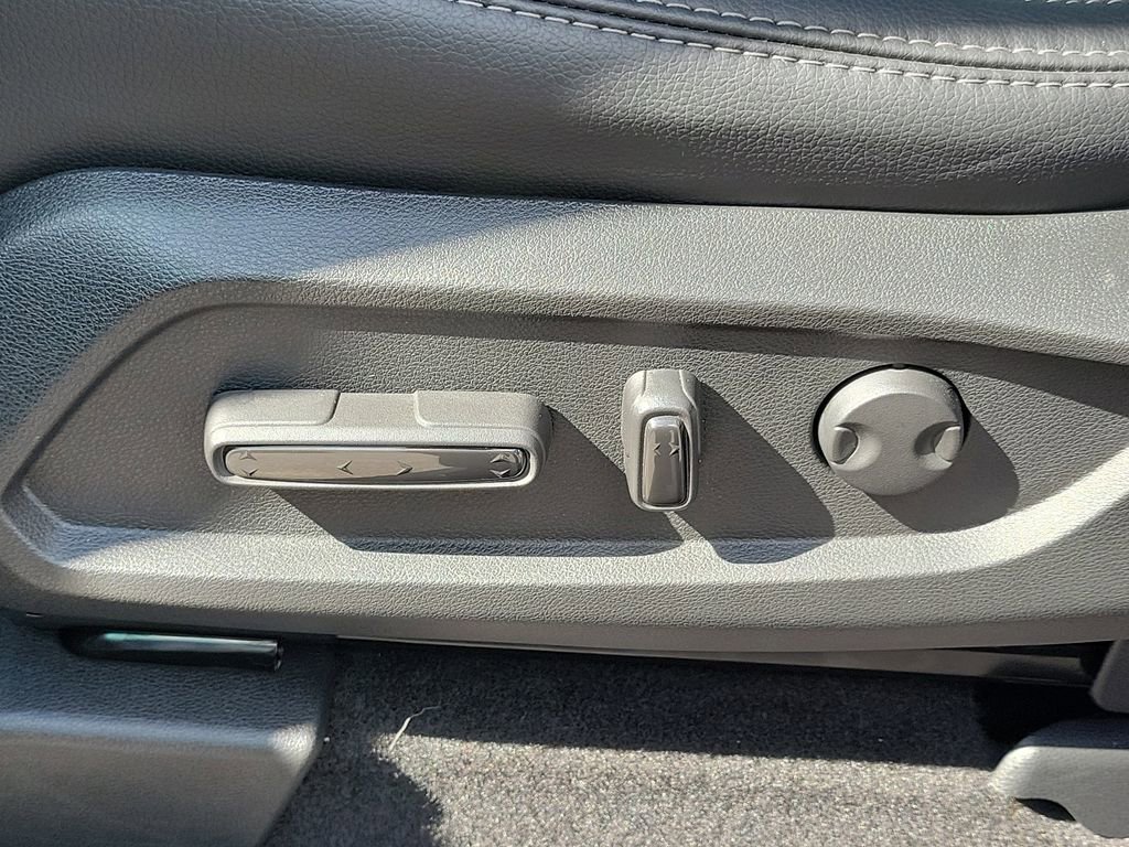 Used 2026 Honda Passport RTL image 18