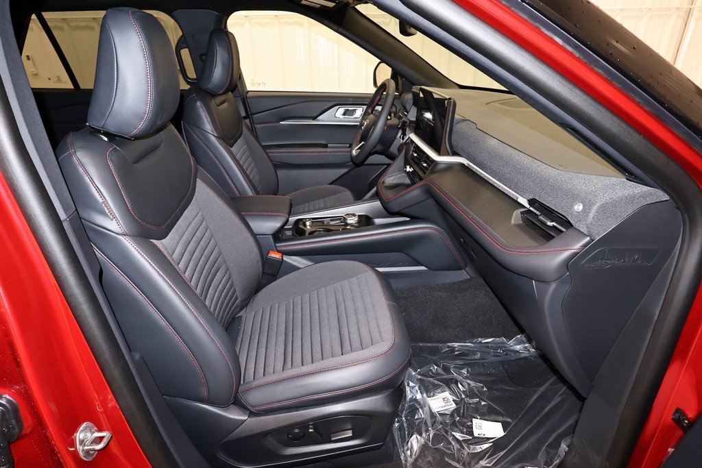 New 2026 Ford Explorer ST-Line w/ ST-Line Street Pack image 19