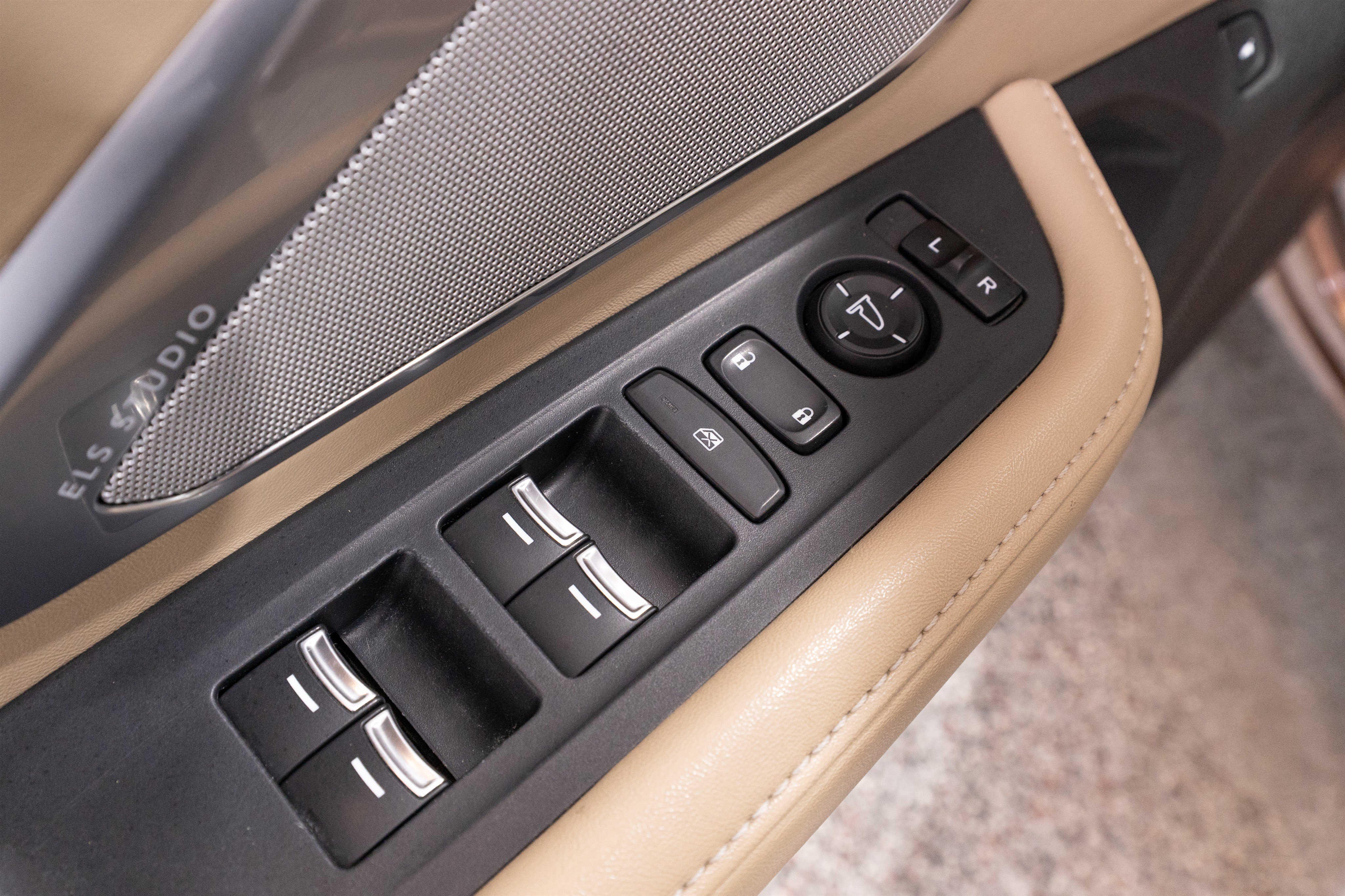 Used 2019 Acura RDX w/ Technology Package FWD image 15