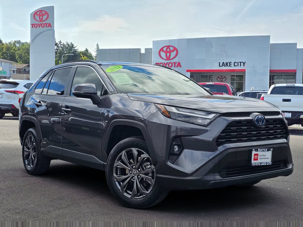 Certified 2023 Toyota RAV4 XLE Premium AWD/4WD image 1