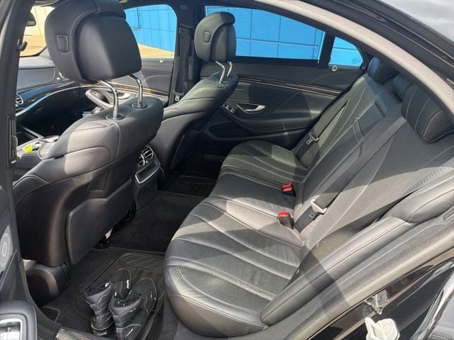 Used 2015 Mercedes-Benz S 550 Sedan image 14