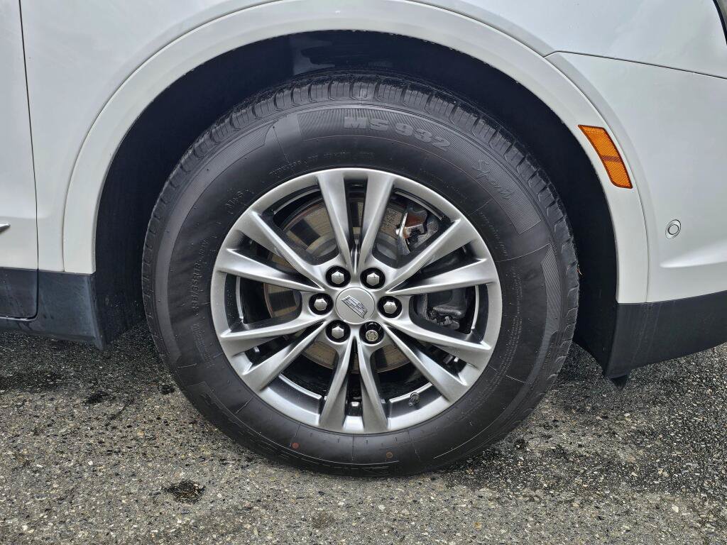 Certified 2023 Cadillac XT5 Premium Luxury w/ Technology Package AWD/4WD image 14