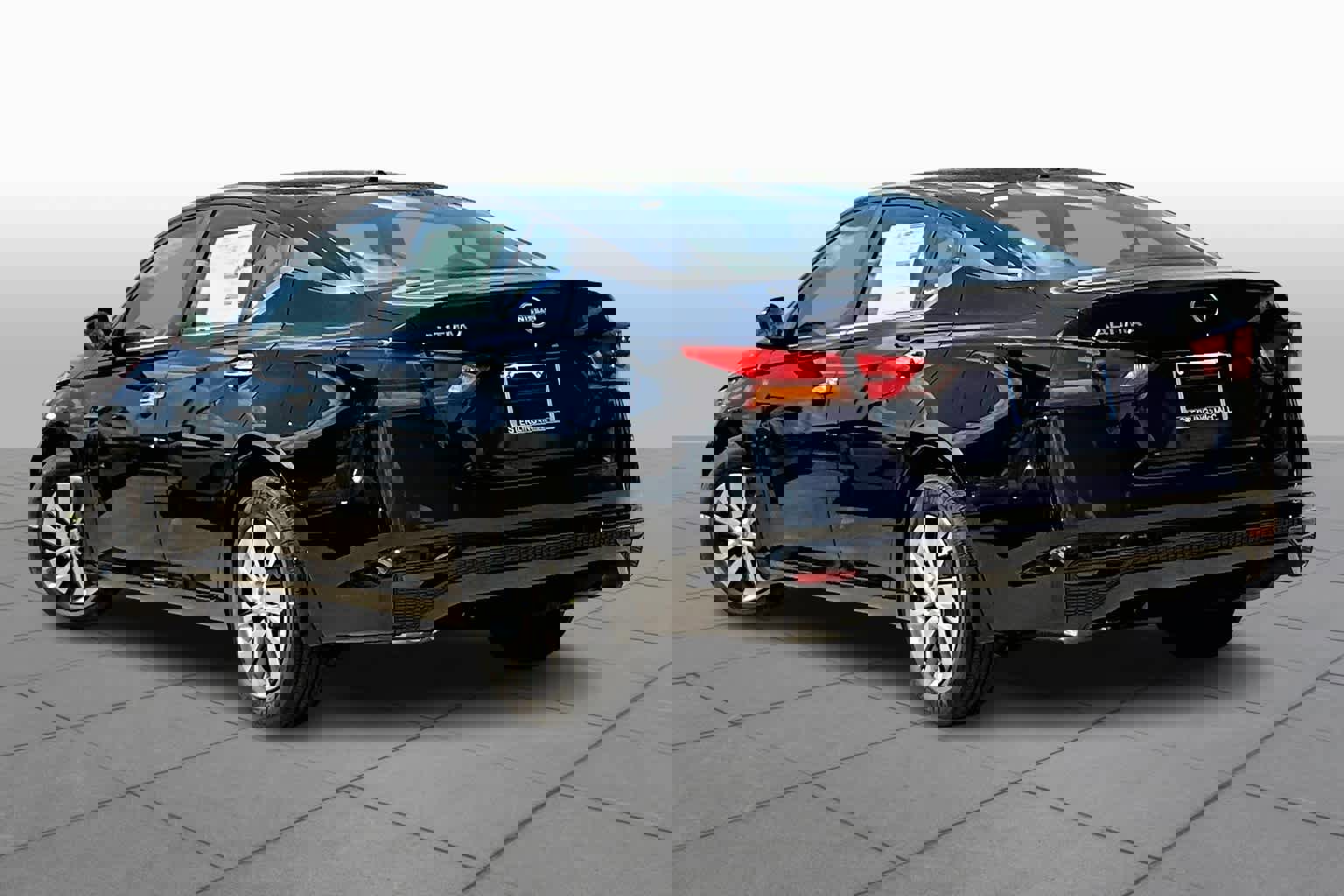 New 2025 Nissan Altima 2.5 S image 7