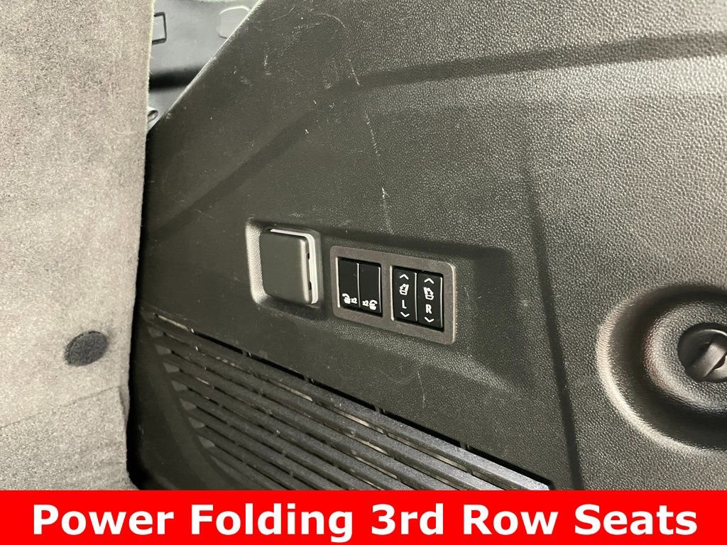 Certified 2023 Chevrolet Tahoe High Country w/ Advanced Technology Package image 17