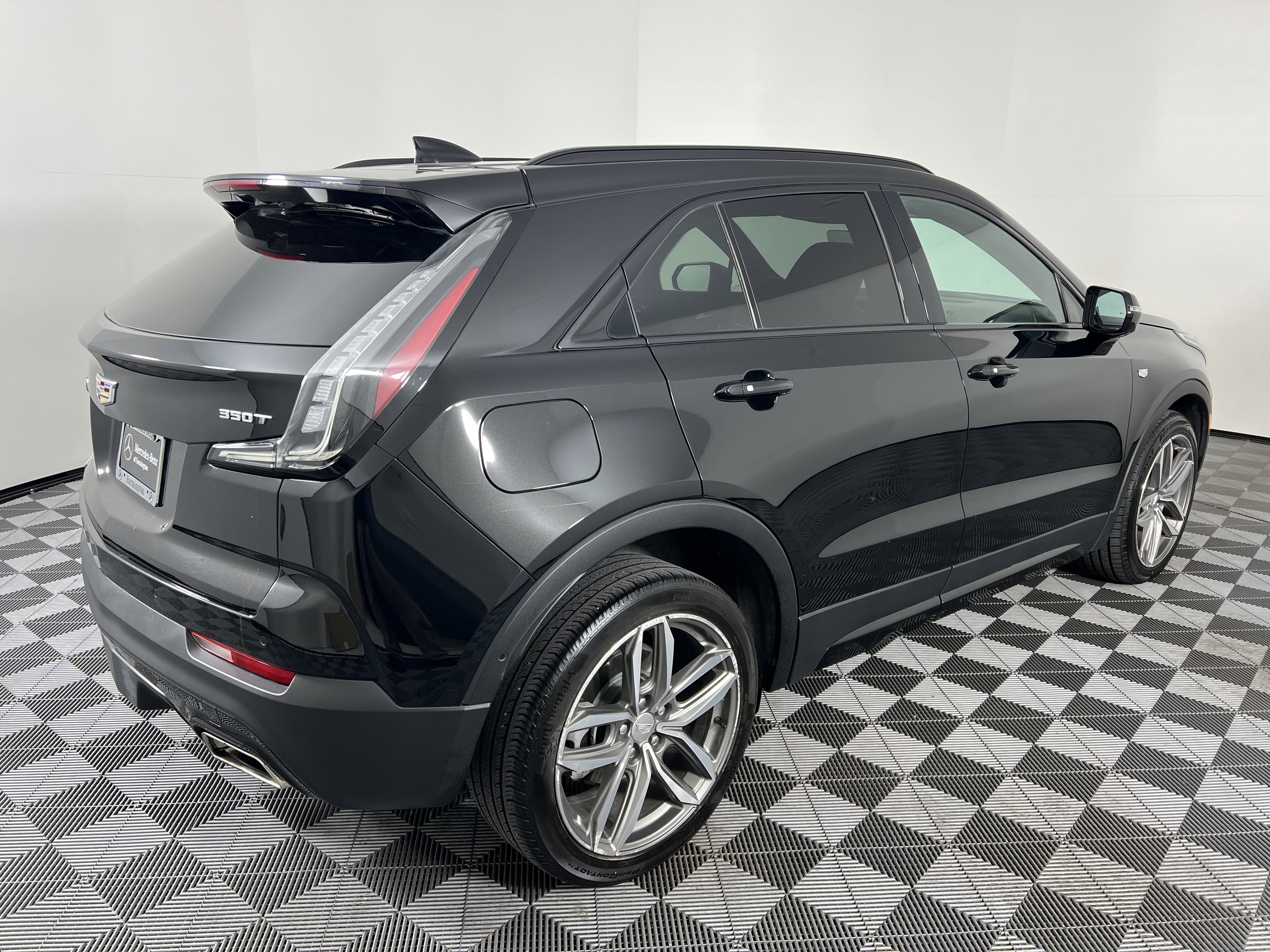 Used 2023 Cadillac XT4 Sport image 13