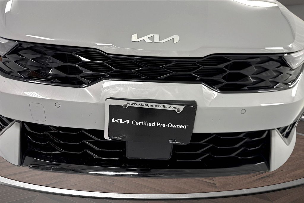 Used 2025 Kia K5 GT-Line AWD/4WD image 33