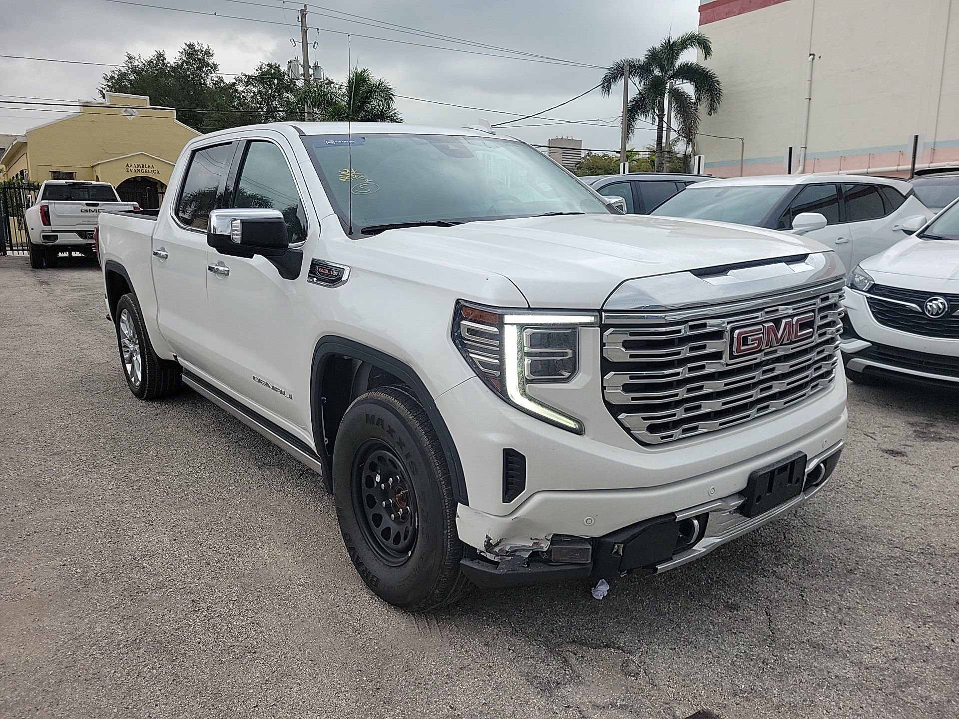 Used 2024 GMC Sierra 1500 Denali image 5