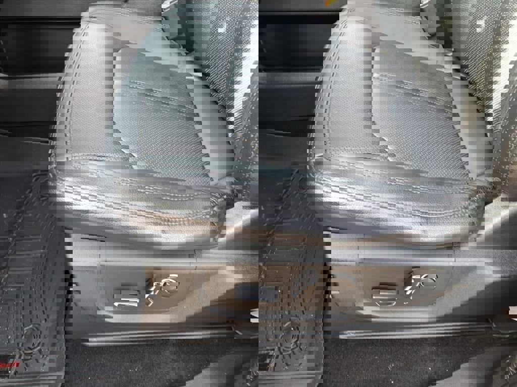 Certified 2019 Ford Expedition Limited w/ Equipment Group 302A image 18