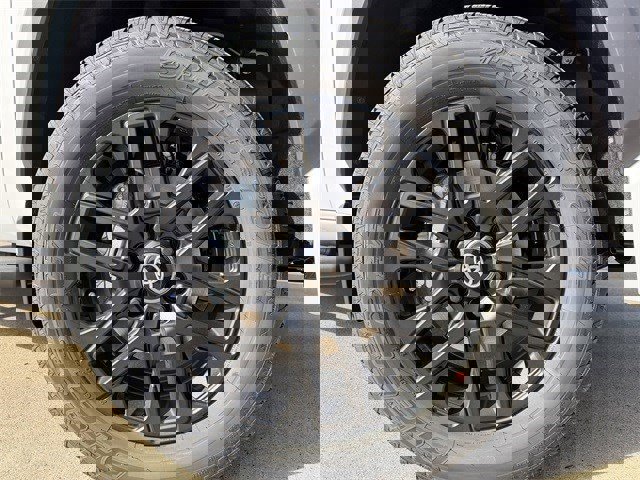 New 2026 Toyota Tundra SR5 image 10