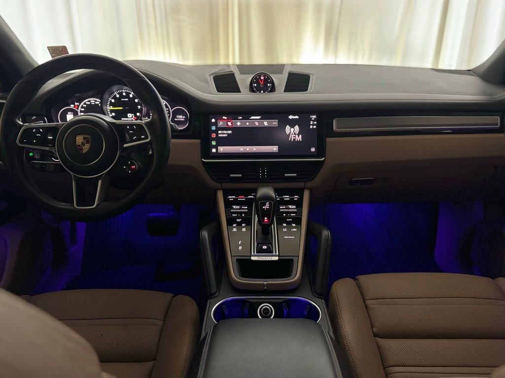 Certified 2023 Porsche Cayenne Platinum Edition image 15