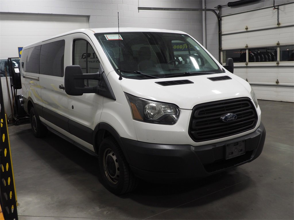 Used 2016 Ford Transit 350 XL image 3