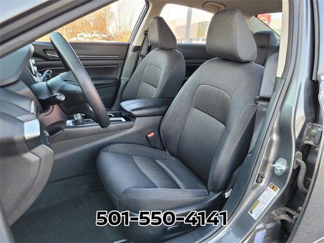 Used 2024 Nissan Altima 2.5 SV image 7