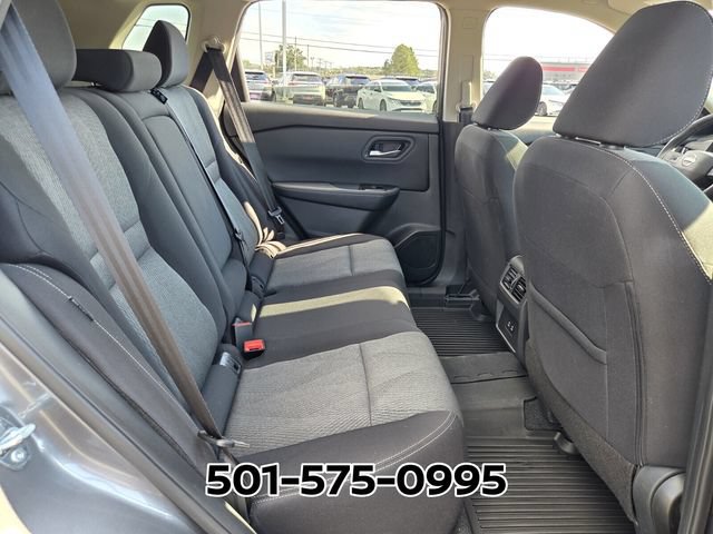 Used 2026 Nissan Rogue SV w/ Cold Weather Package FWD image 17