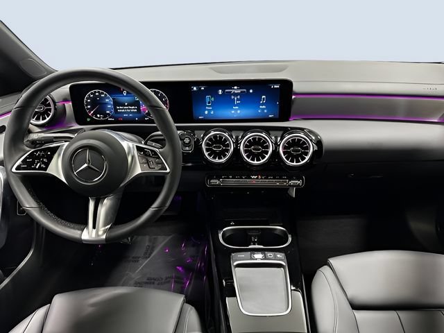Used 2026 Mercedes-Benz CLA 250 4MATIC image 23