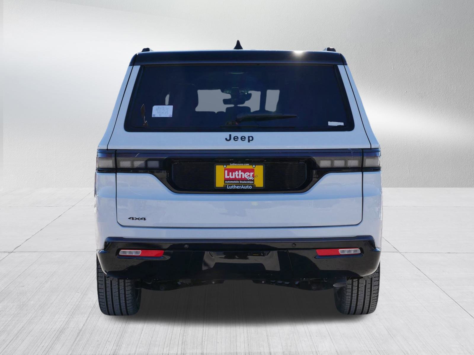 New 2026 Jeep Grand Wagoneer L Summit image 6