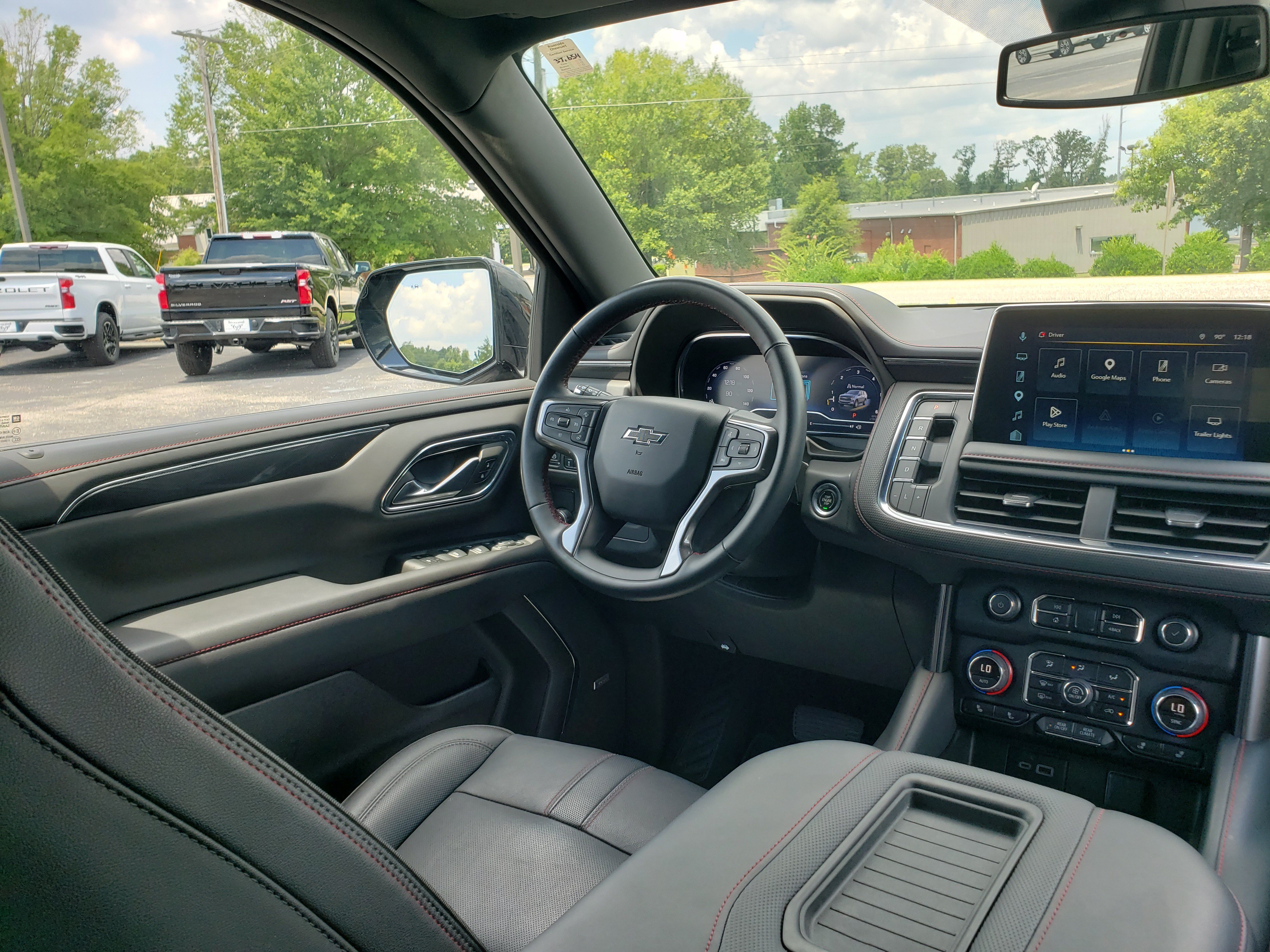 Used 2023 Chevrolet Tahoe RST w/ Luxury Package RWD image 39