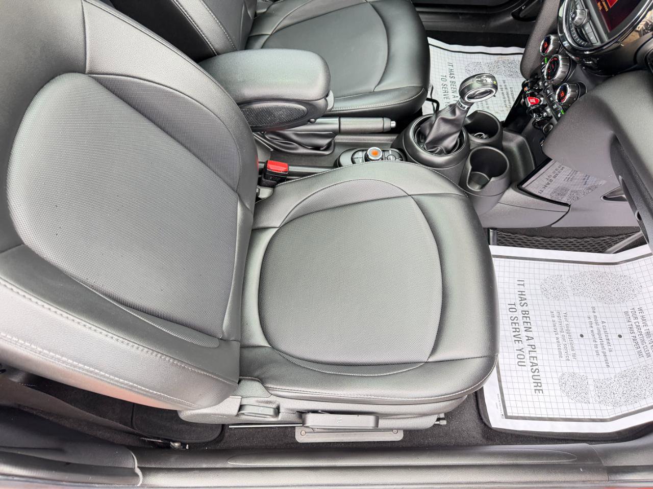 Used 2019 MINI Cooper 2-Door Hardtop w/ Storage Package image 40