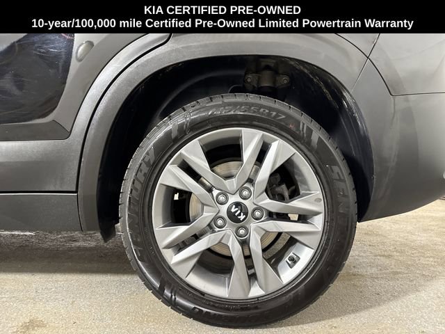 Certified 2021 Kia Seltos S image 5