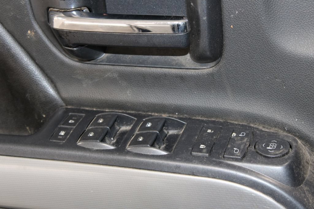 Used 2015 Chevrolet Silverado 1500 LT w/ All Star Edition AWD/4WD image 28