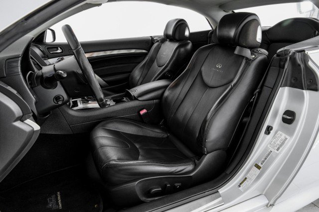 Used 2011 INFINITI G37 Convertible w/ Premium Pkg RWD image 28