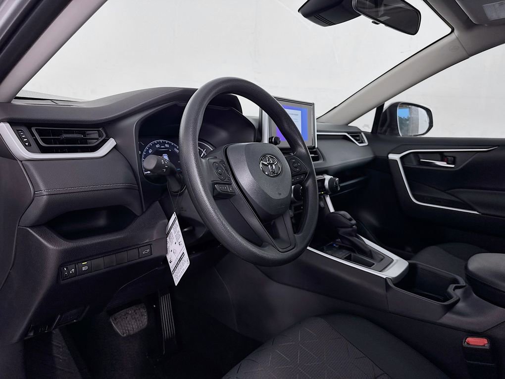 New 2025 Toyota RAV4 XLE image 11