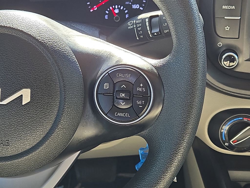 Used 2022 Kia Soul LX image 19