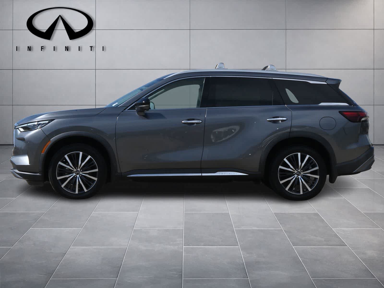 Certified 2023 INFINITI QX60 Sensory w/ Cargo Package FWD image 4