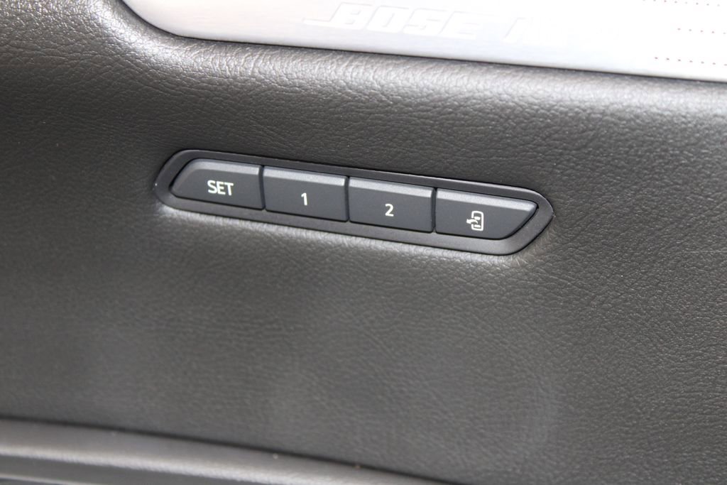 Used 2024 Cadillac XT5 Premium Luxury image 41