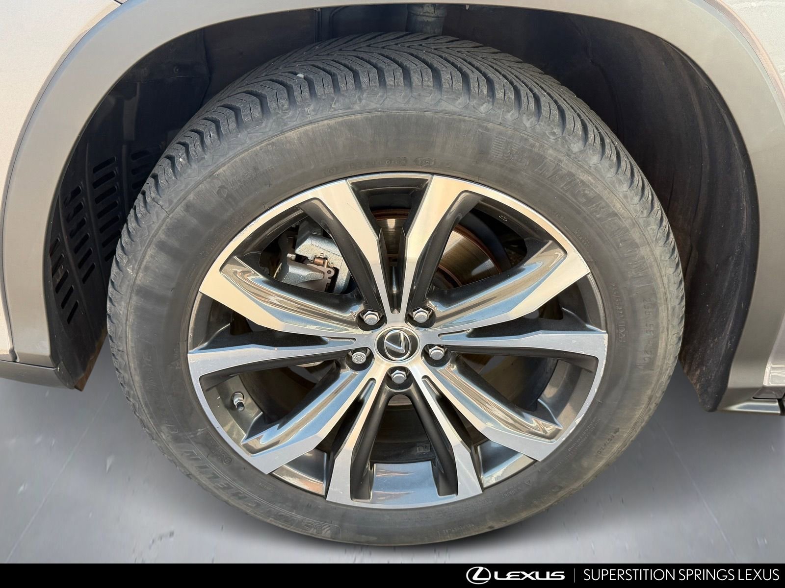 Certified 2020 Lexus RX 350L Premium w/ Premium Package image 5