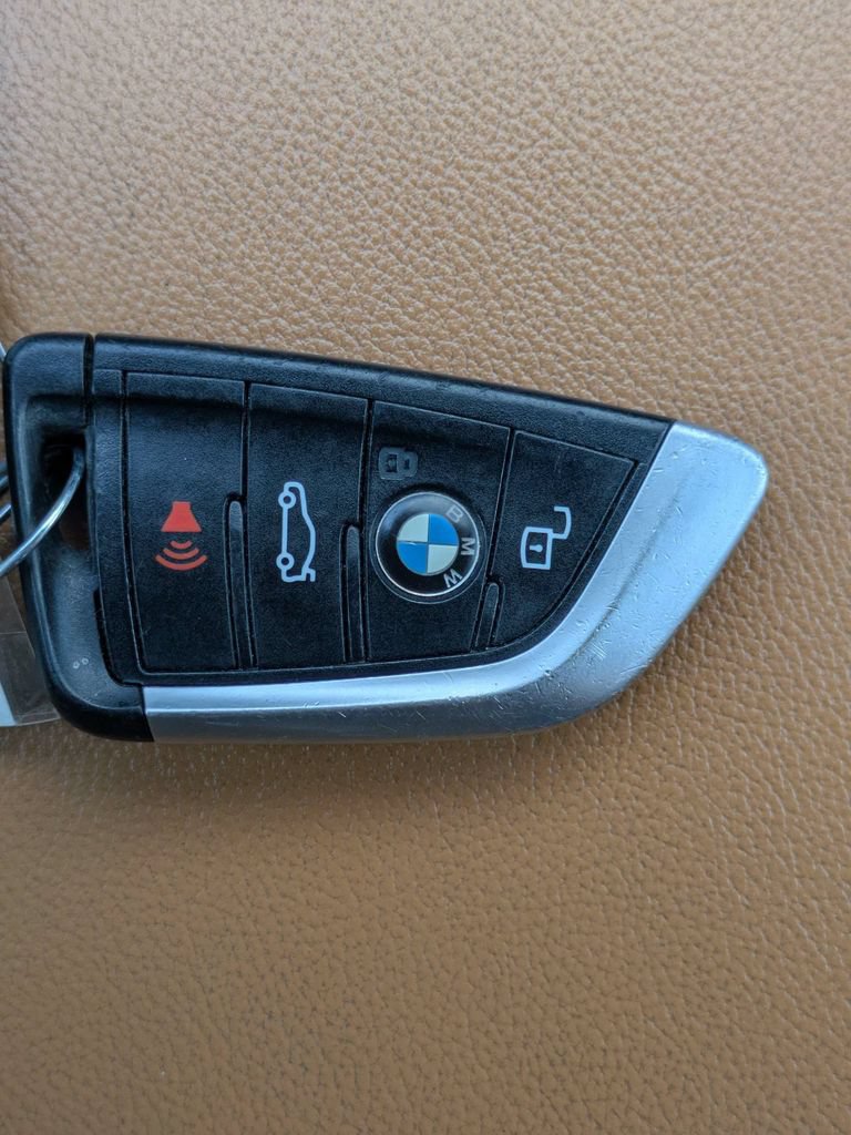 Used 2022 BMW X3 sDrive30i w/ Premium Package 2 RWD image 35