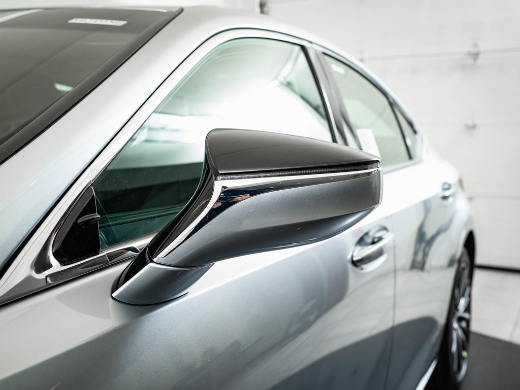 New 2025 Lexus ES 350 w/ Premium Package image 17