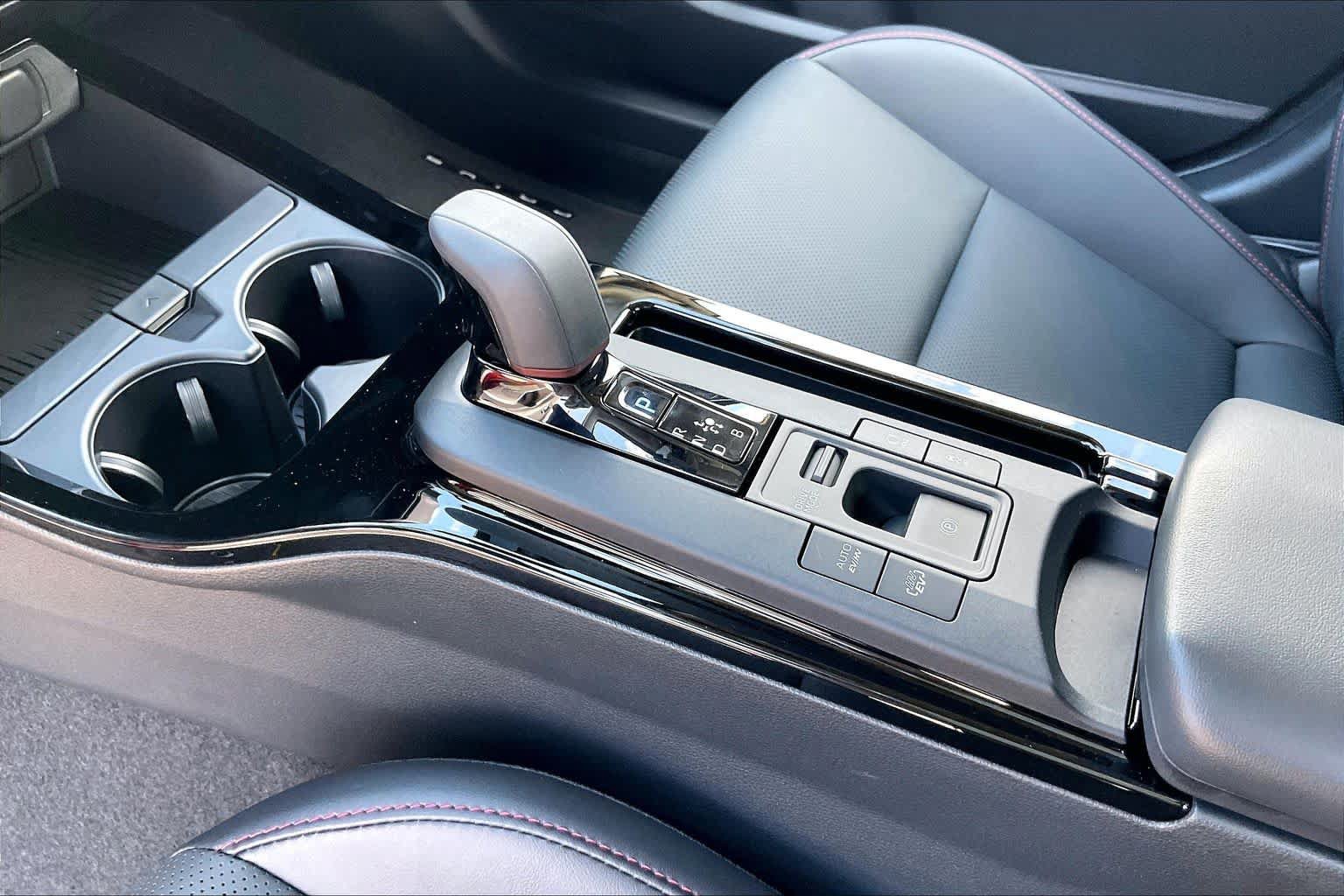 New 2026 Toyota Prius Plug-In Hybrid w/ Limited Premium Package FWD image 7