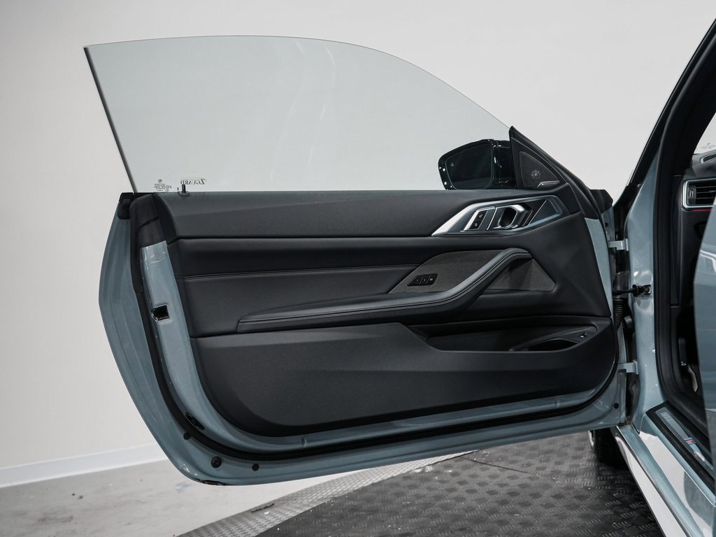 Used 2024 BMW 440i xDrive Coupe w/ Premium Package image 10
